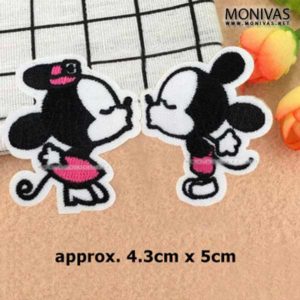 Mickey & Minnie Kissing Couple Iron-On Patch